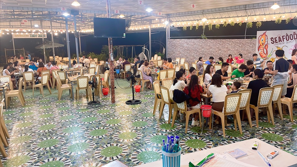 Đặt Tiệc Tại Quán Ăn Hải Sản Thủy Ngân